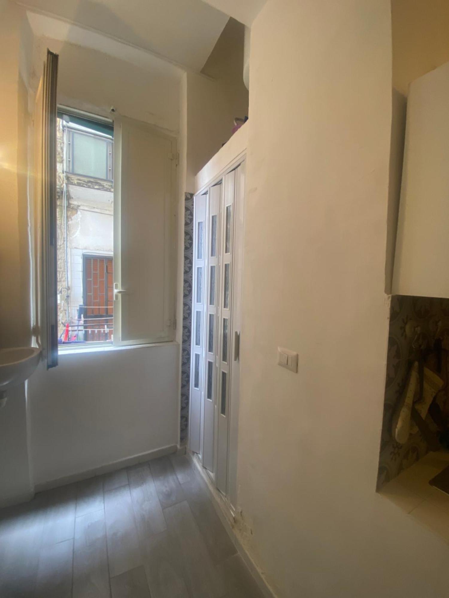 Central Guest House Napoli Esterno foto